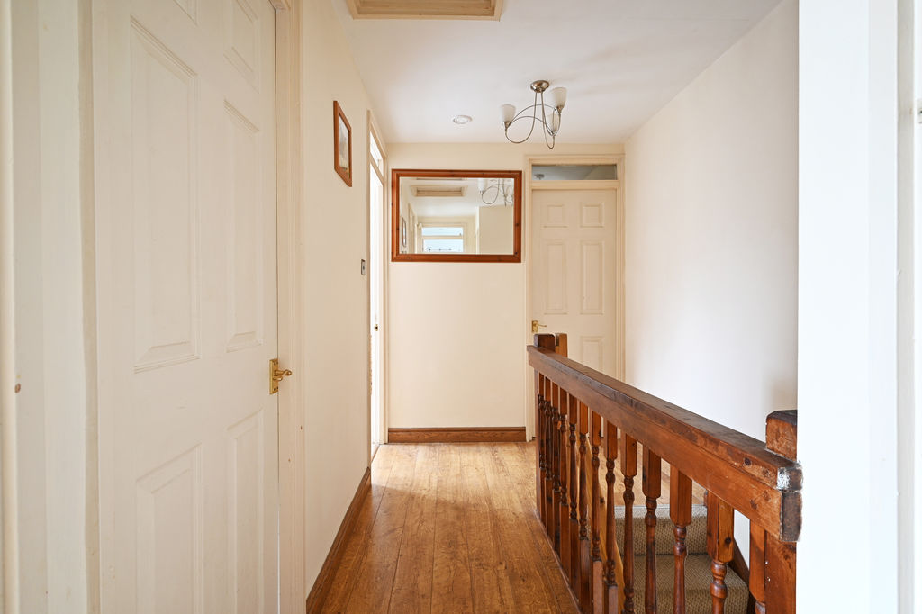 Broomspring Lane